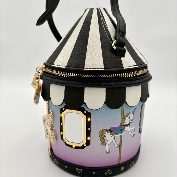 Betsey Johnson Carousel Unicorn Crossbody — LIGHTS UP! NWT 🎠 - Picture 7 of 13